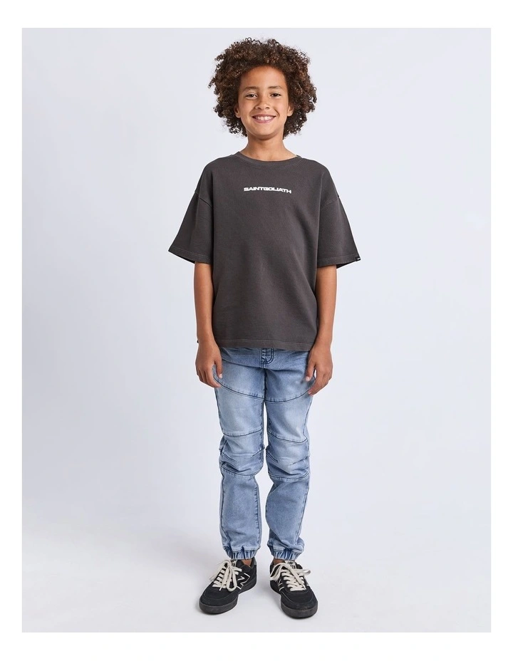 Road Trip Tee (8-16 Years) in Grey image 4