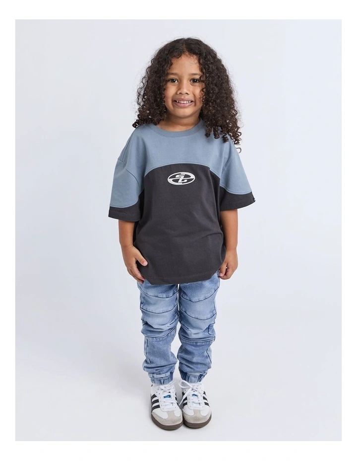 Quantum Tee in Black image 3