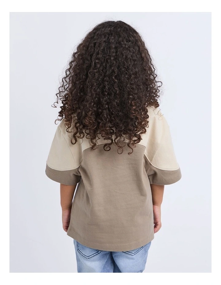 Quantum Tee (3 -7 Years) in Dune image 2