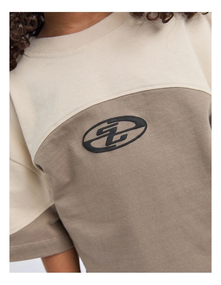 Quantum Tee (3 -7 Years) in Dune image 4