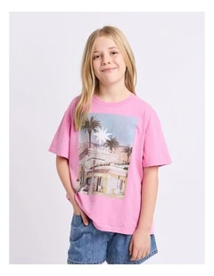 Motel Paradiso Tee (8-16 Years) in Pink