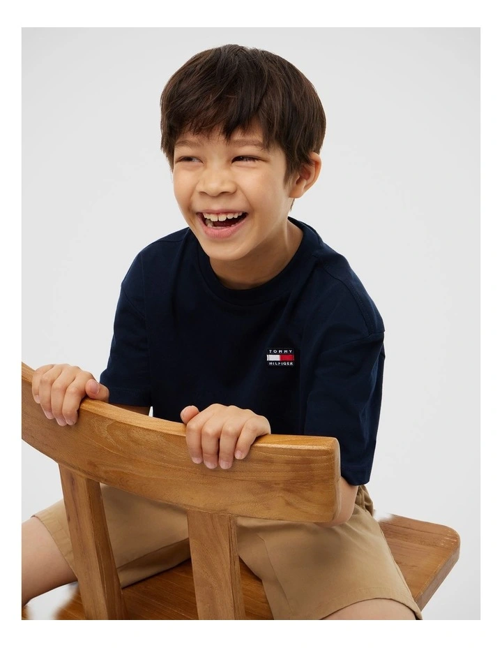 Unisex Archive Heritage Flag Tee (8-16 years) in Navy image 4