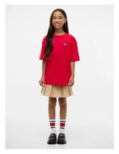 Unisex 8-16 Archive Heritage Flag Tee (8-16 years) in Red