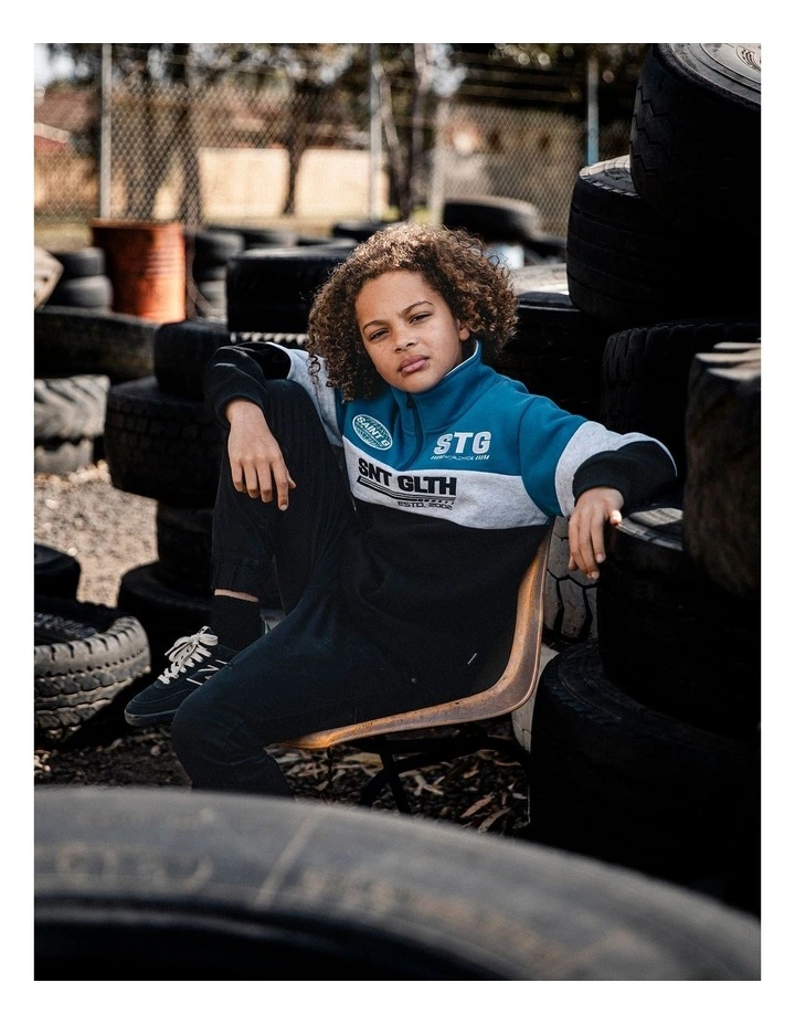 Fracture Quarter Zip Sweater in Multicoloured image 2