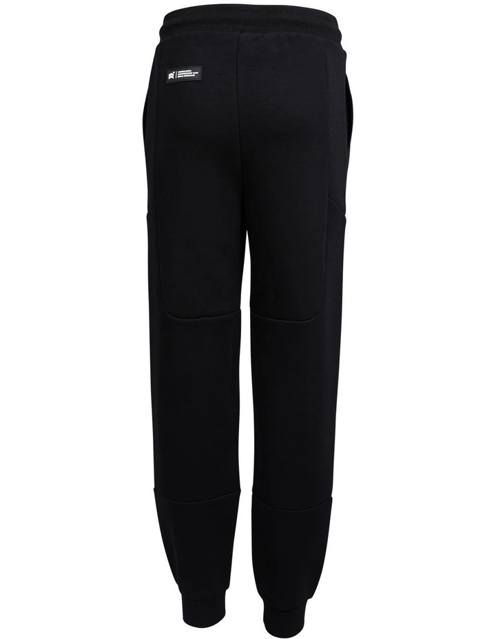 Freestyle Trackpant (8-16 Years) in Black image 7