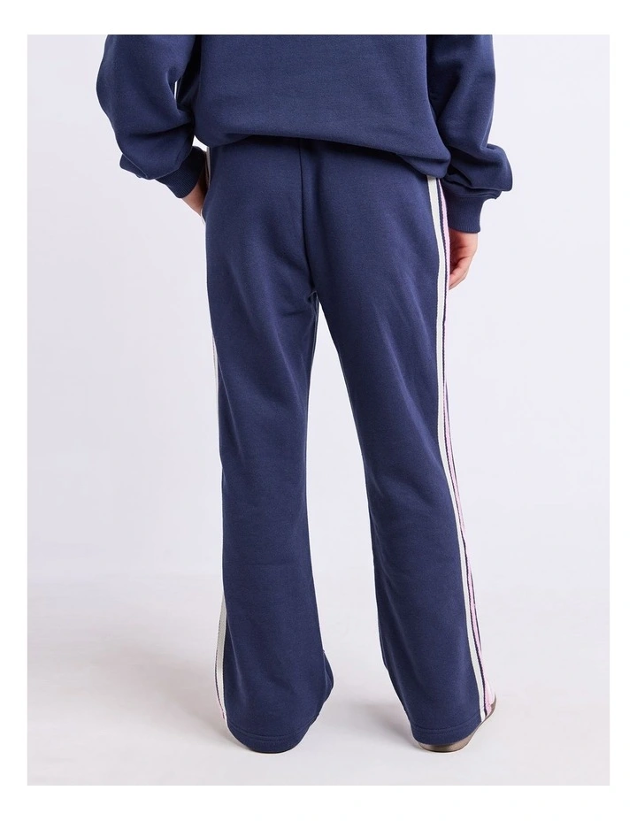 Retro Trackpant (8-16 Years) in Navy image 4