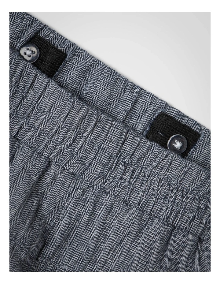 Hekarl Shorts in Navy Blazer image 3