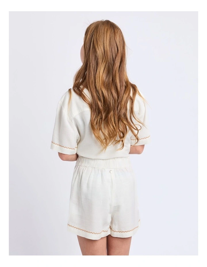 Sunrays Short (8 - 16 Years) in Vintage White image 4