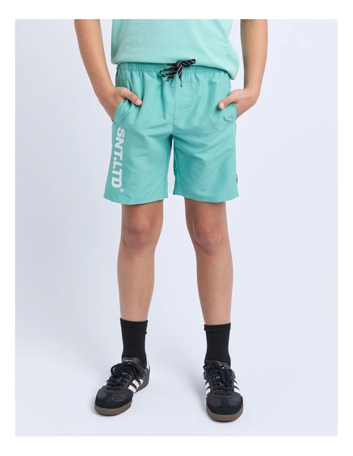 Pace Short (8-16 Years) in Green image 1