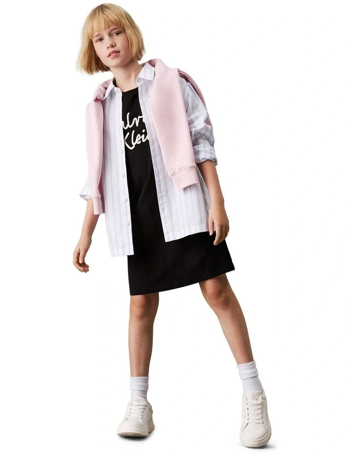Script Logo T-shirt Dress (8-16 Years) in Black image 4