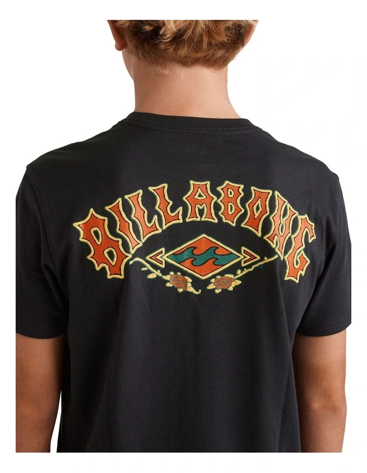 Rose Arch T-shirt in Washed Black image 4