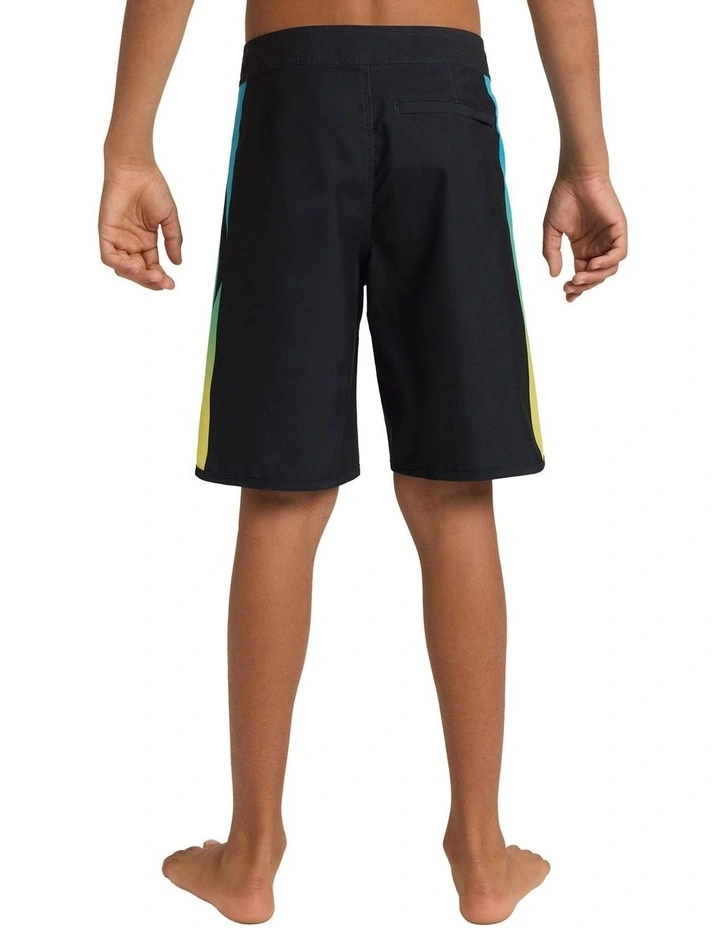 Everyday 17 Inch Boardshorts in Black Holmes image 2