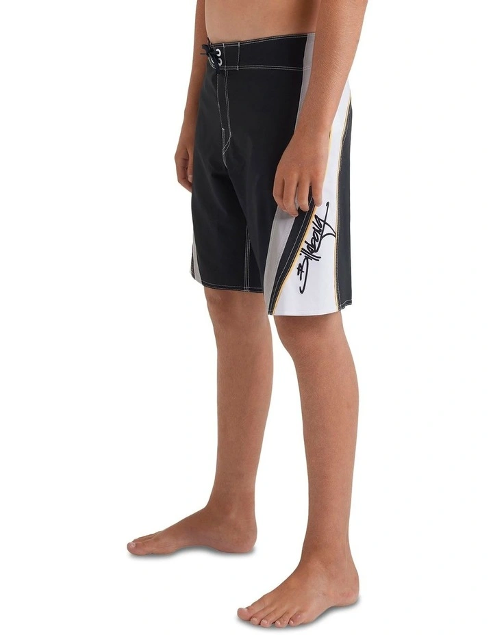 Fluid 2K 18 Boardshorts in Blue image 3