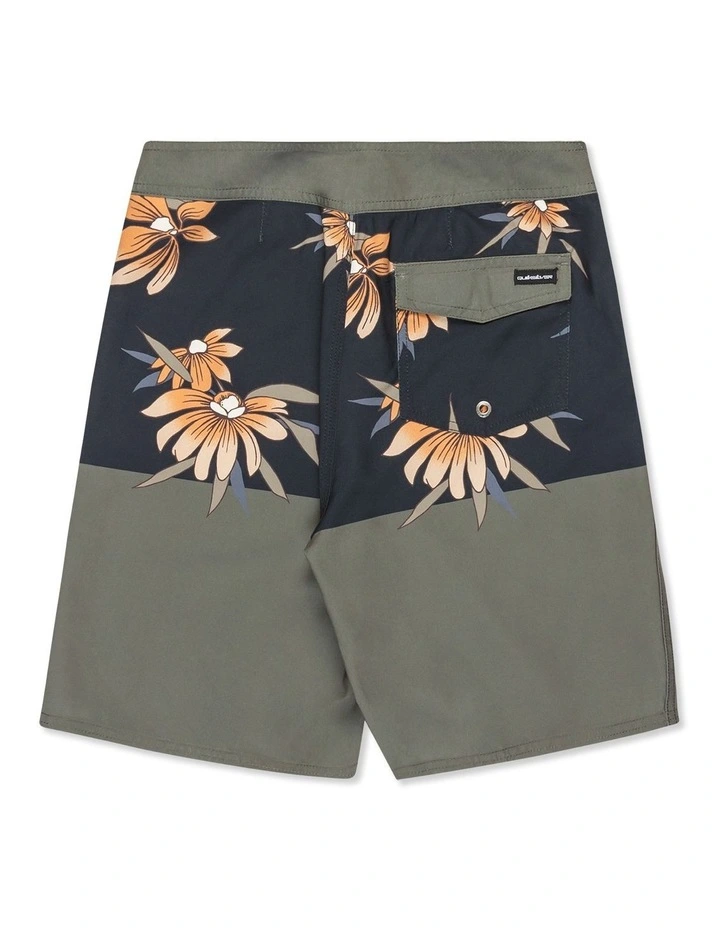 Everyday Boardshorts 17 Inch in Green image 2