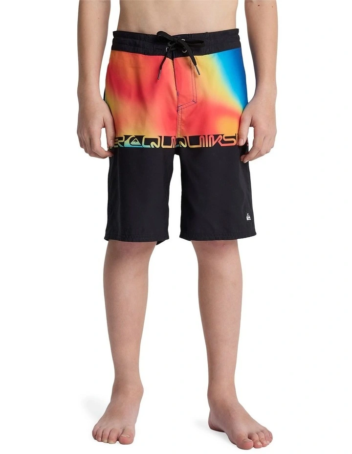 Everyday Half Boardshorts 17 Inch in Multi image 1