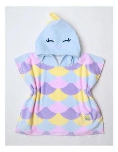 Sprout Hooded Novelty Fish Towel in Rainbow