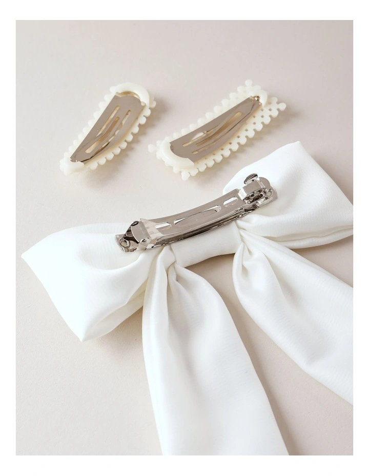 Oversized Bow With Pearl Clips in White image 4