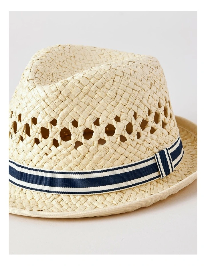 Trilby Plain With Air Vents in Natural image 3