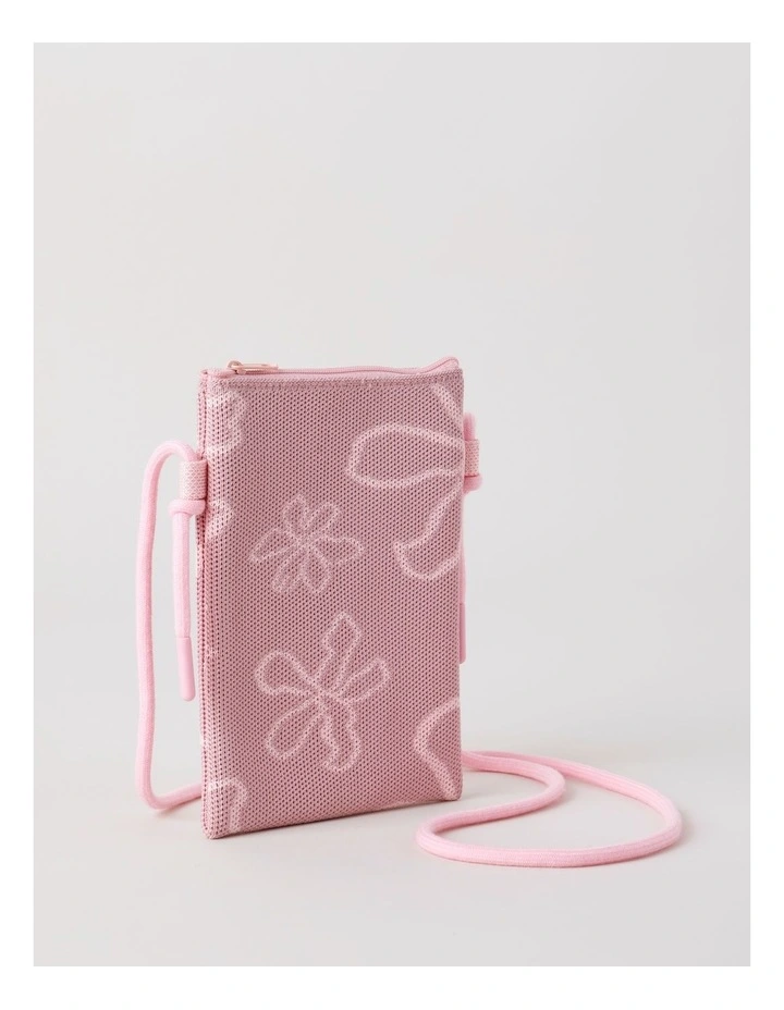 Knitted Crossbody Bag in Pink image 3