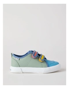 Colourblocked Play Sneakeres in Green