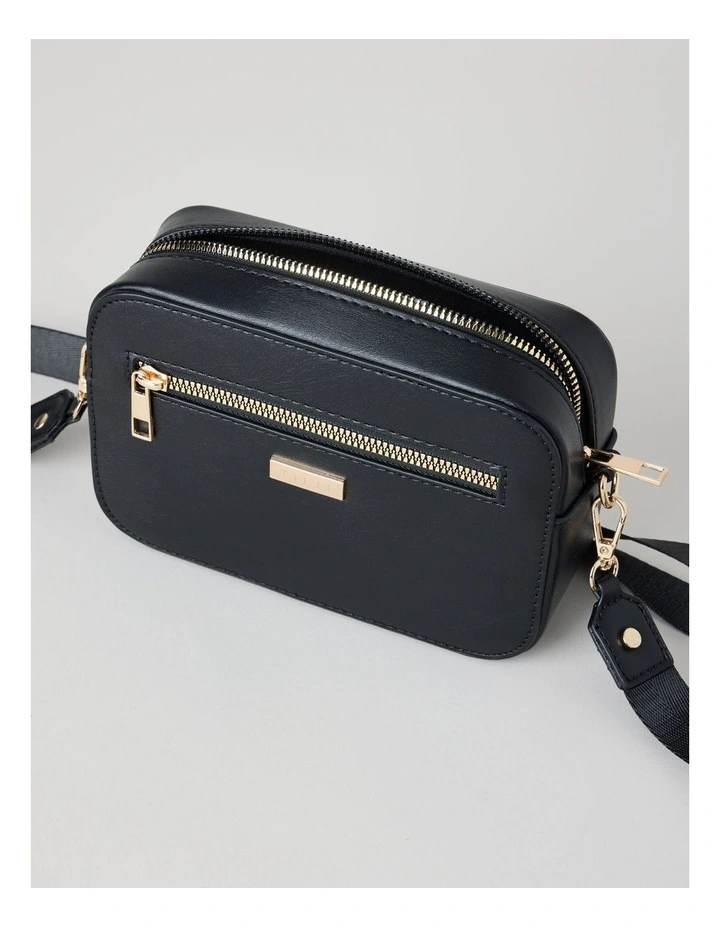 Crossbody Bag in Black image 4