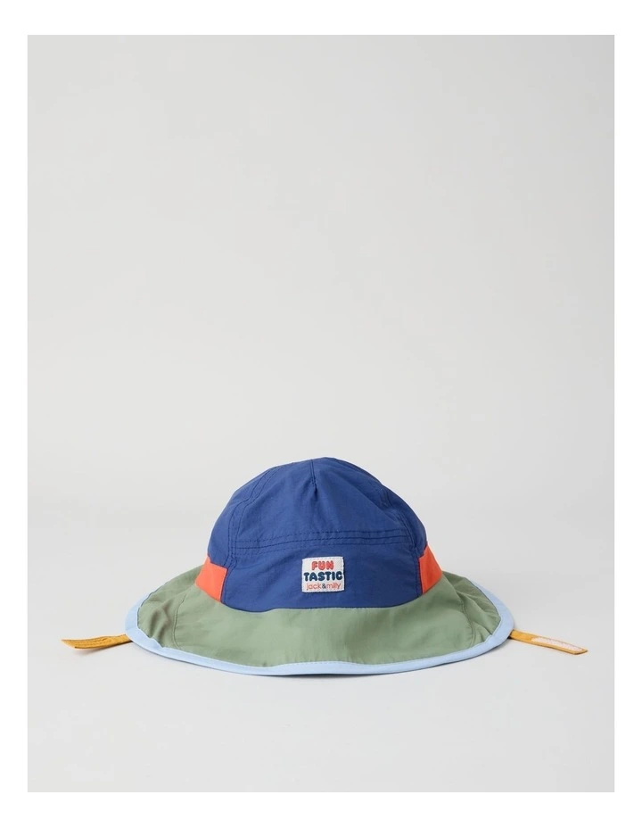 Colour Blocked Sunhat in Green image 1