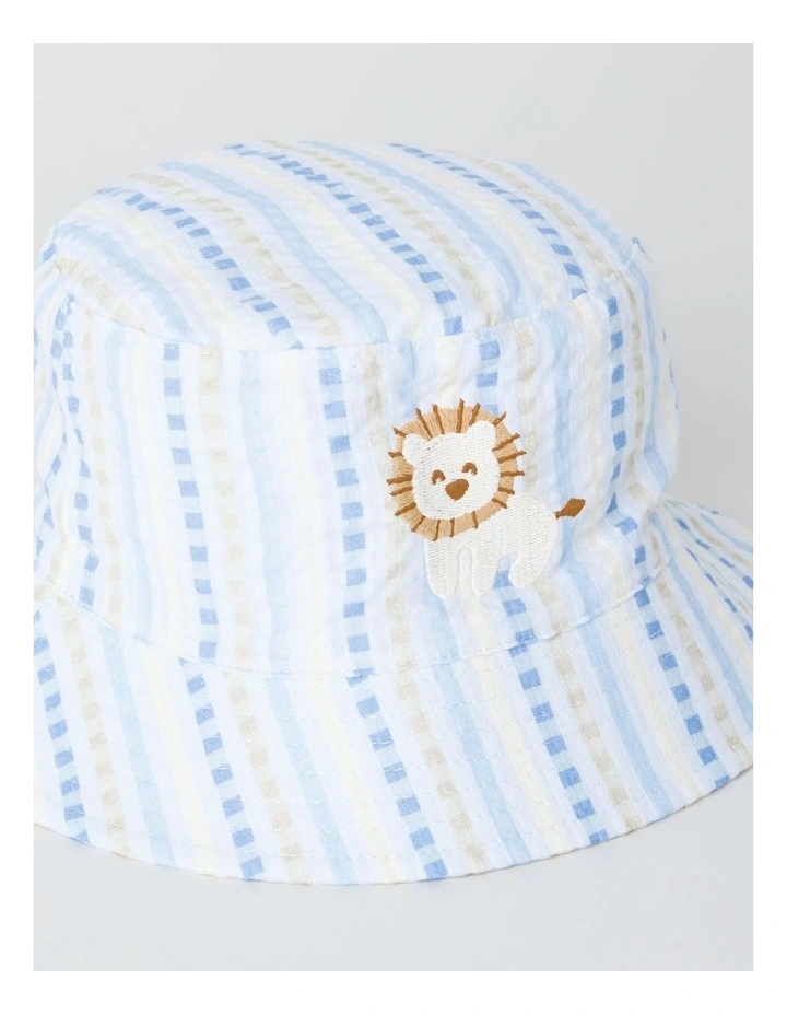 Seersucker Bucket Hat in Stripe image 2