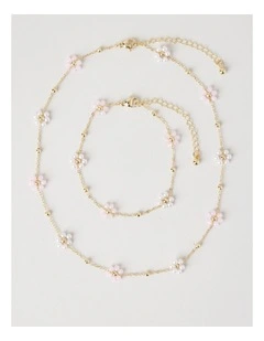 Daisy Bracelet And Necklace Set in White