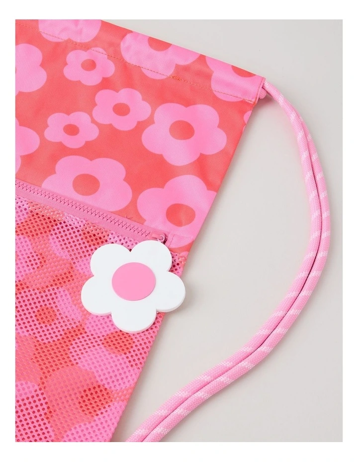Daisy Swim Bag in Pink image 2