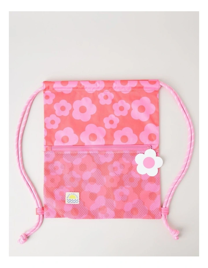 Daisy Swim Bag in Pink image 4