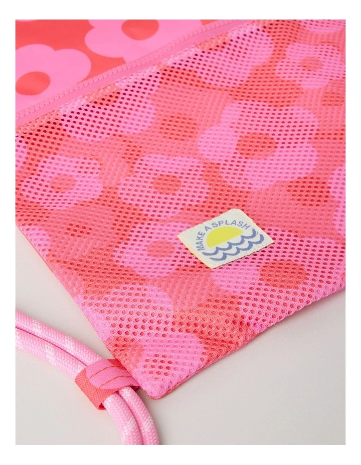 Daisy Swim Bag in Pink image 5