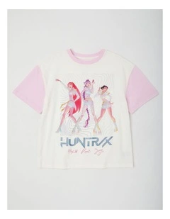 K-Pop Demon Hunters Huntrix Spliced T-Shirt With A Bag Tag in Cream