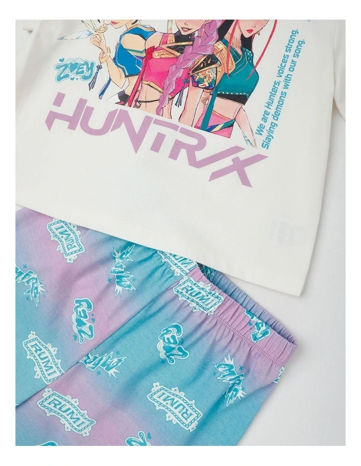 K-Pop Demon Hunters Photographic Pyjamas With A Pillowcase in Cream image 6