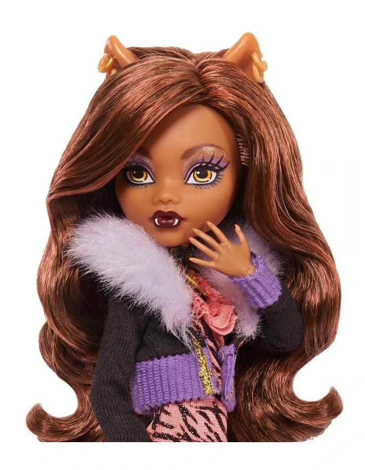 Clawdeen Wolf Reproduction Doll image 4