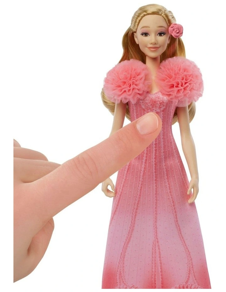 Singing Glinda Fashion Doll & Accessories image 6