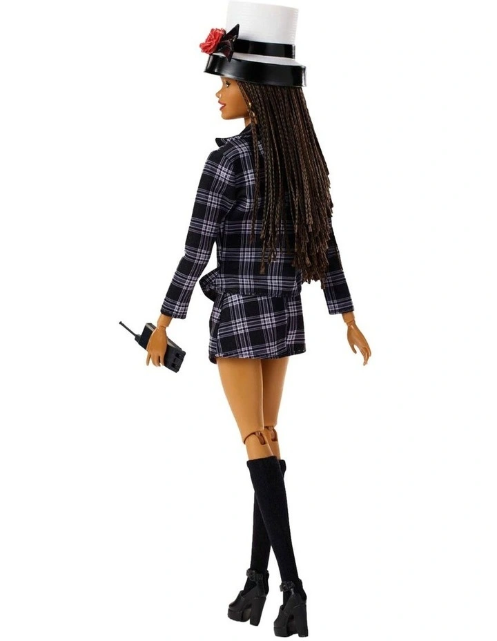 Signature Clueless Dionne Collector Doll And Accessories image 3