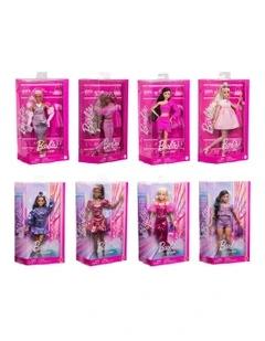 Deluxe Style Fashionista Dolls Assorted