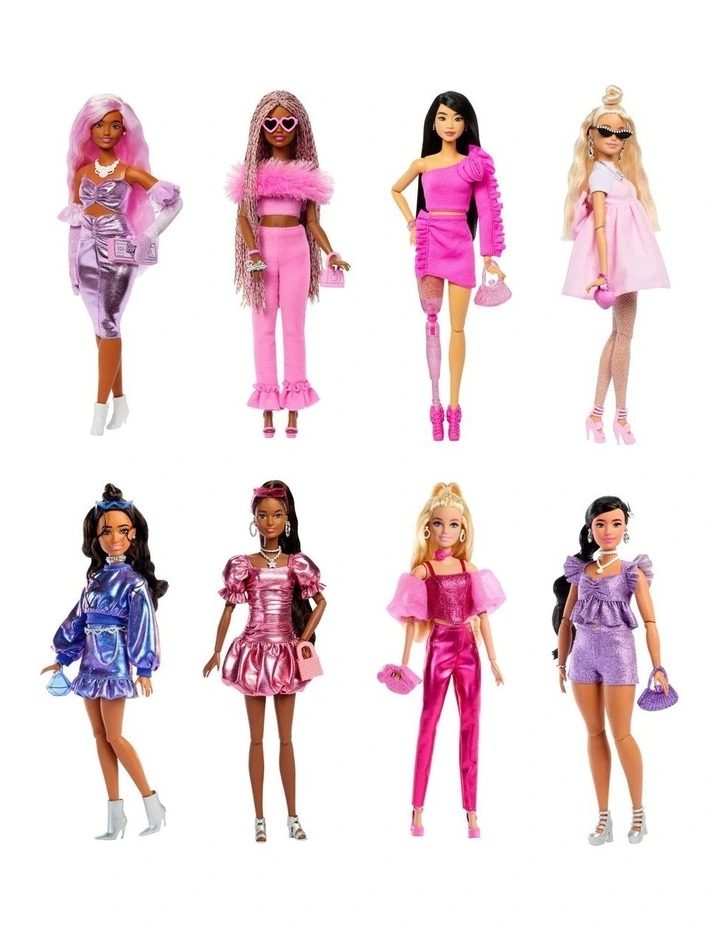 Deluxe Style Fashionista Dolls Assorted image 2