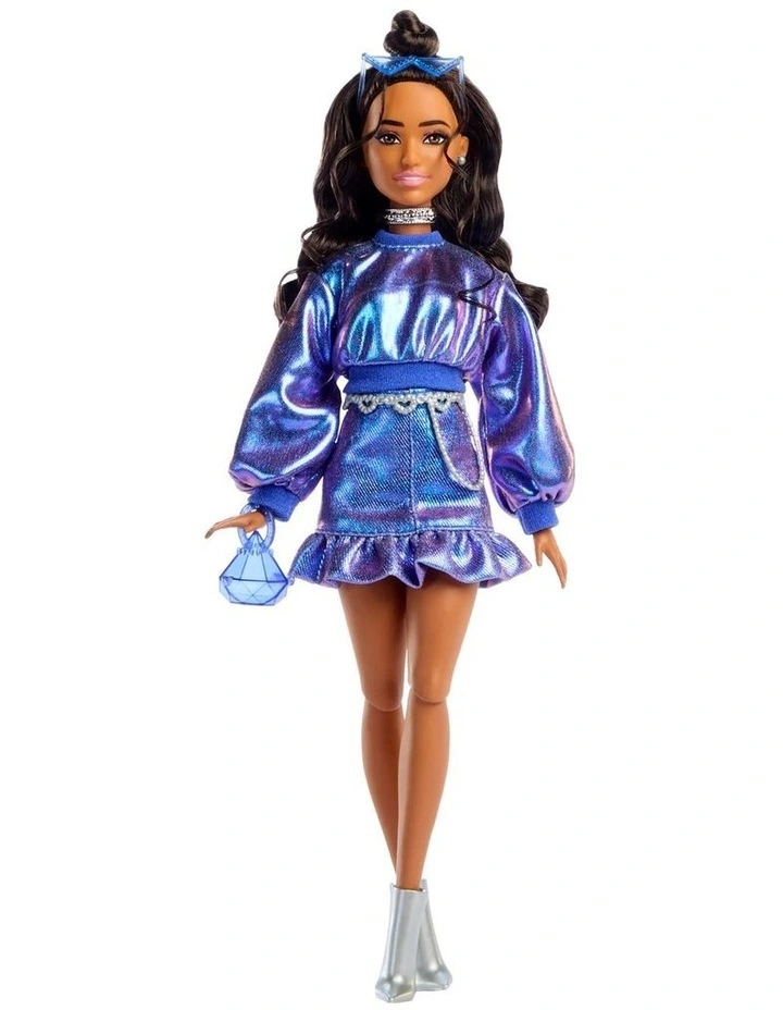 Deluxe Style Fashionista Dolls Assorted image 5