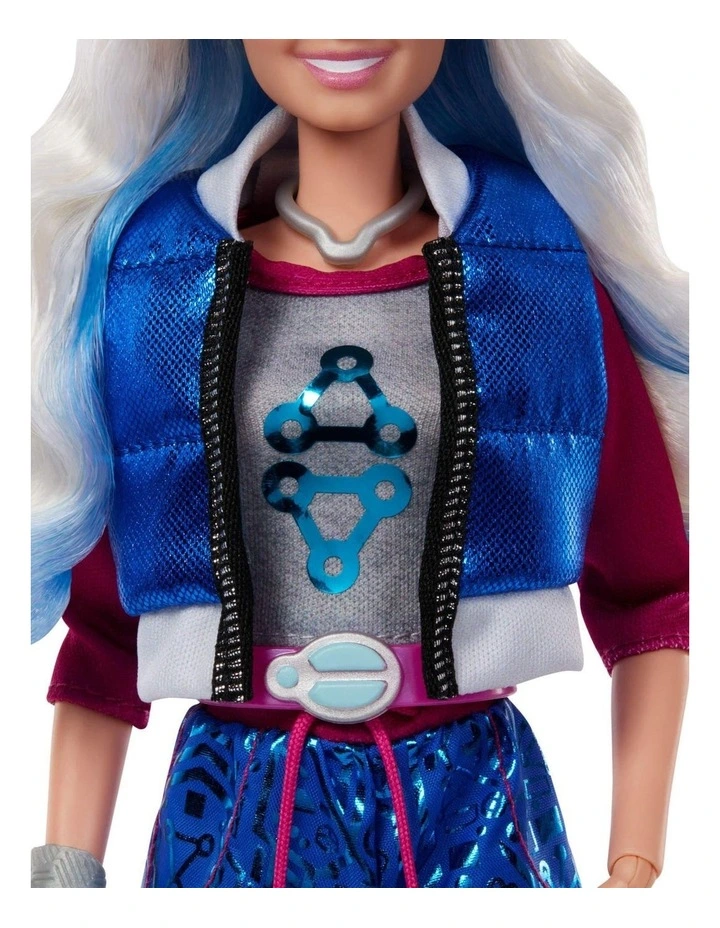 Disney Zombies 4: Dawn of the Vampires Addison Wells Doll & Accessories image 4