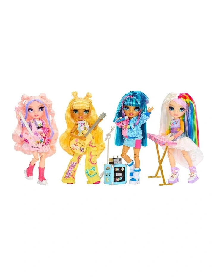 Junior High Rockband Fashion Dolls image 4