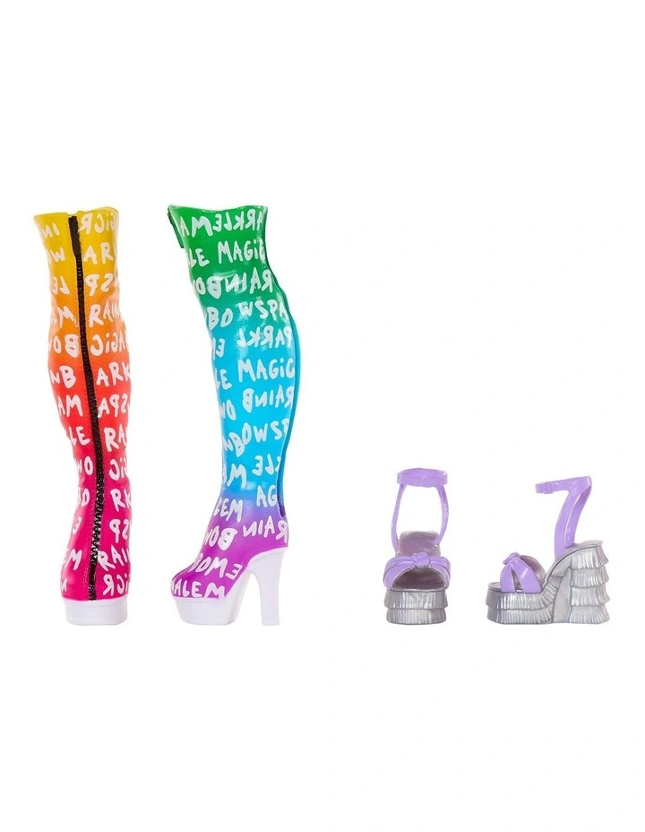 Amaya's Rainbow Closet Playset image 3