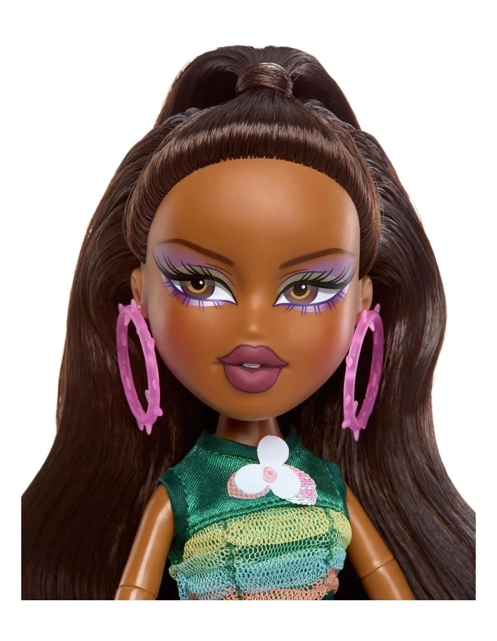 Fashion Pixiez Reimagined Doll image 6