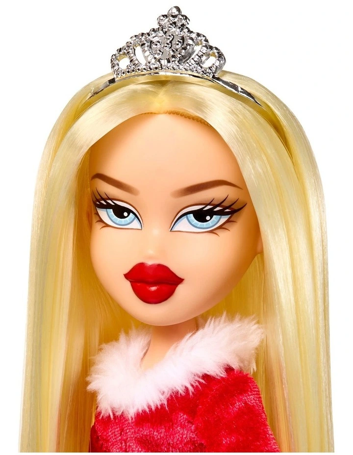 Very Merry Doll- Cloe image 3