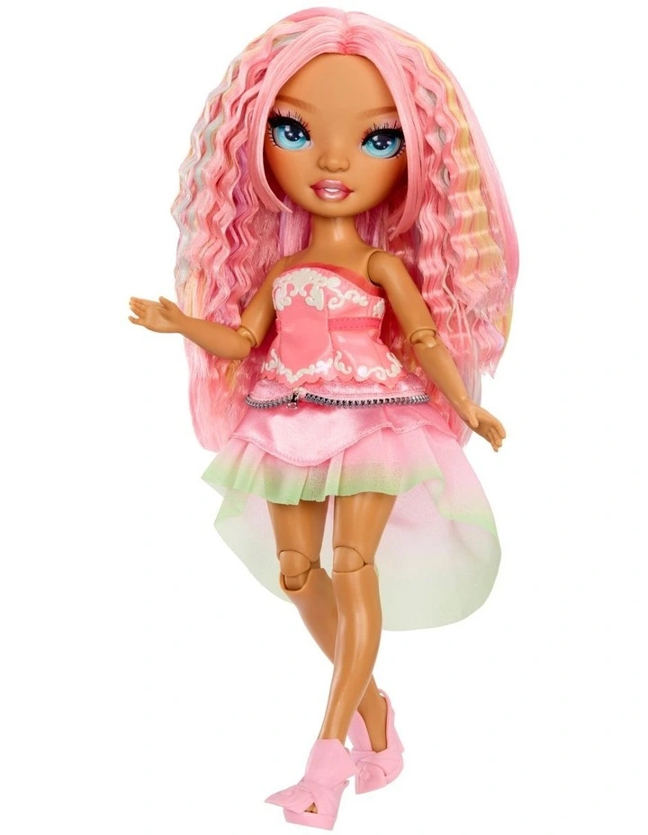 Be Dazzling Fashion Dolls image 2