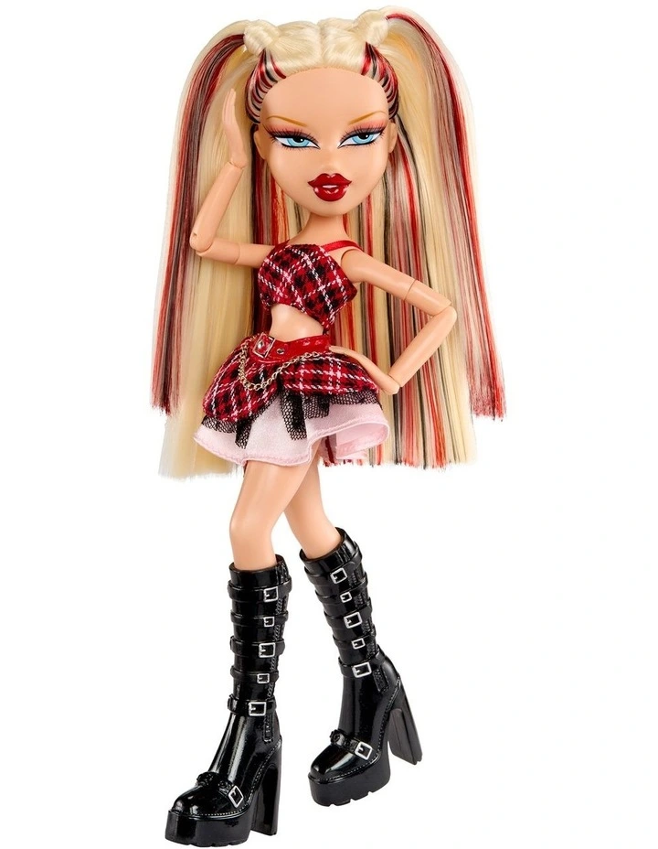 Pop Starz Doll- Cloe image 3