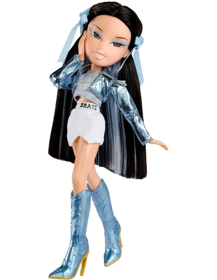 Pop Starz Doll- Jade image 2
