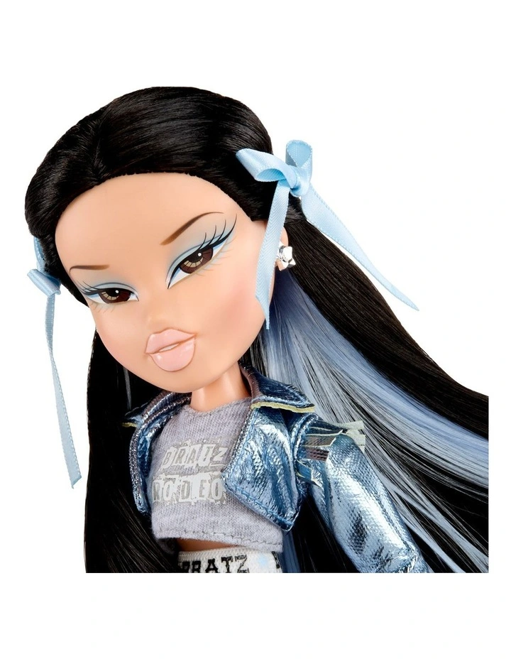 Pop Starz Doll- Jade image 5