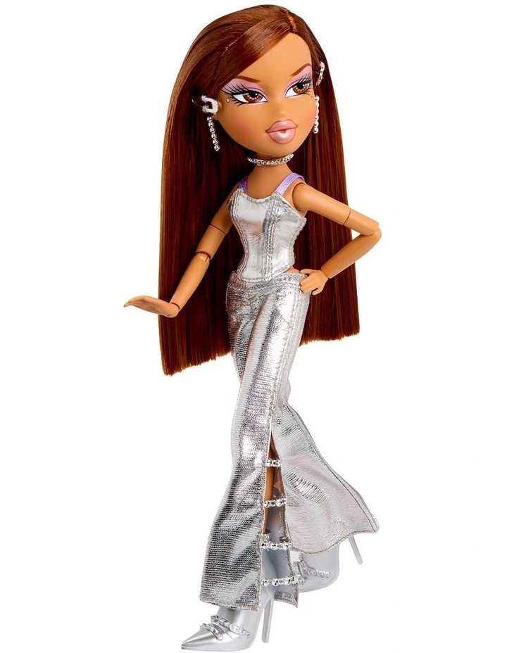 Charmz Doll- Yasmin image 2