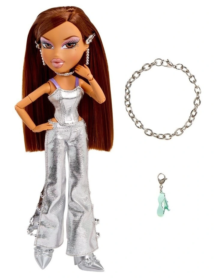 Charmz Doll- Yasmin image 4